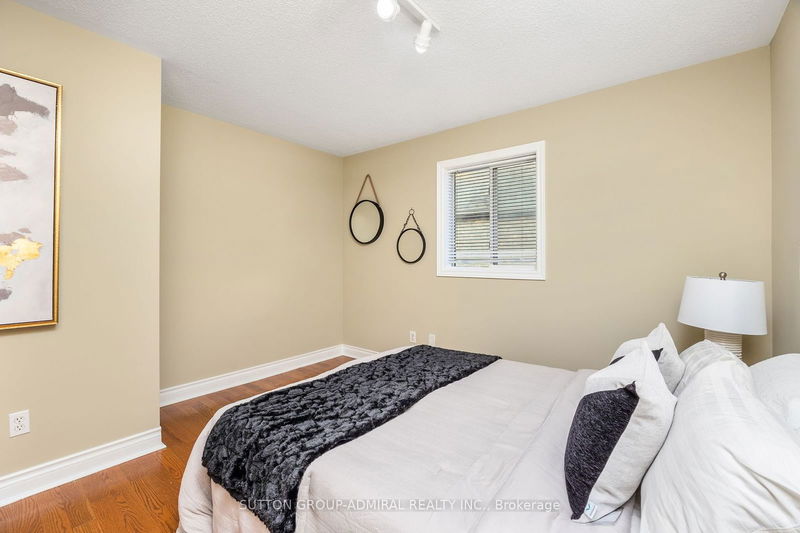 115 Gartshore Dr  Whitby, L1P 1N8 | Image 21