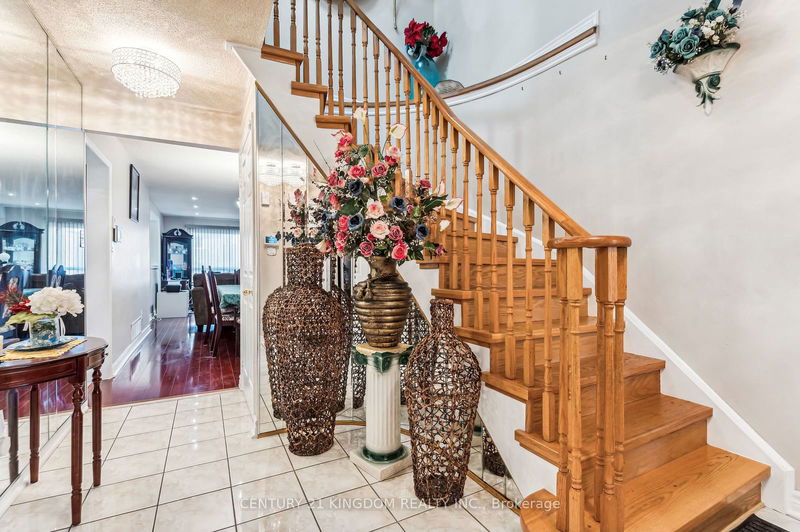 34 Goodall Dr  Toronto, M1B 5E3 | Image 5