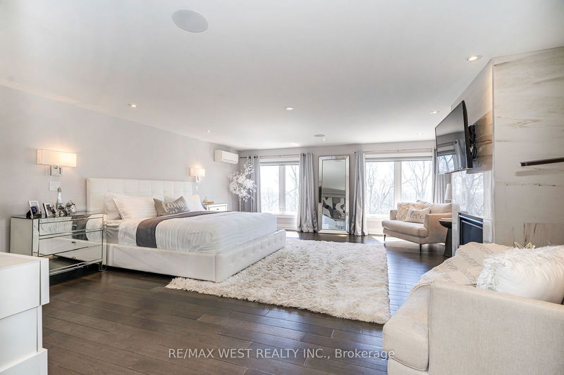 423 Guildwood Pkwy  Toronto, M1E 1R3 | Image 12