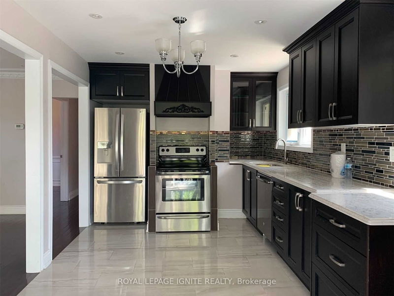 home for lease on Main-9 Manorwood Road