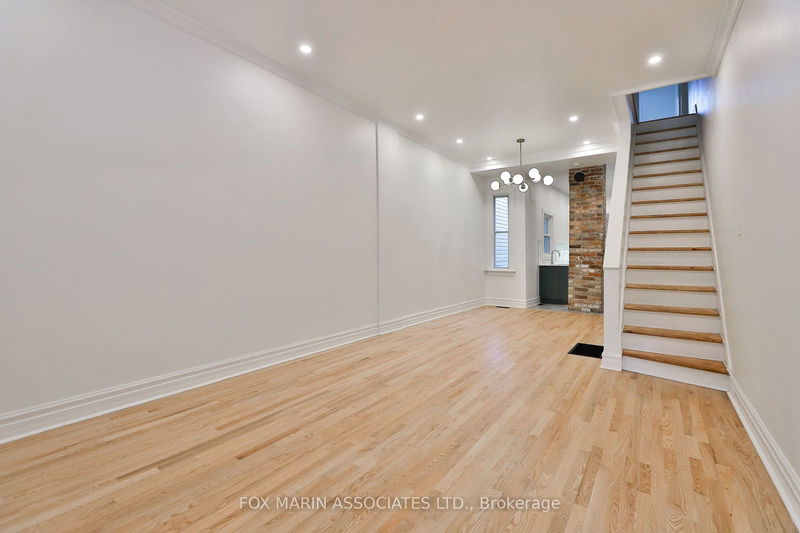 46 Lewis St  Toronto, M4M 2H3 | Image 2