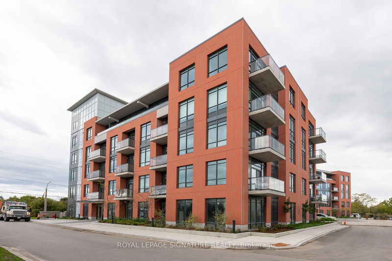 home for lease on 324-1010 Dundas Street