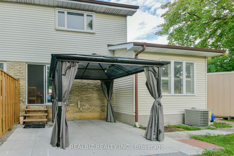 1354 Orlando Crt  Oshawa, L1G 6T9 | Image 31