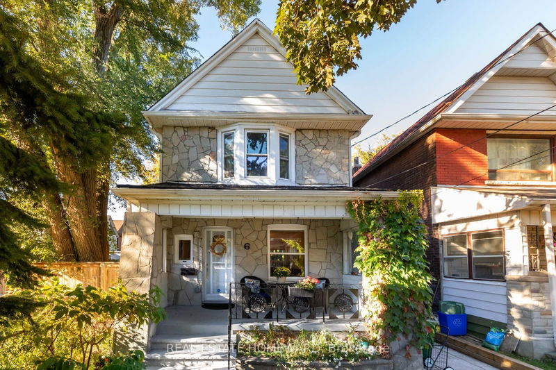 6 Balfour Ave  Toronto, M4C 1T5 | Image 1