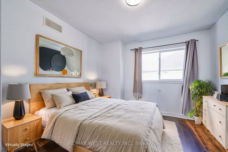 135 Homestead Rd  Toronto, M1E 3S1 | Image 17