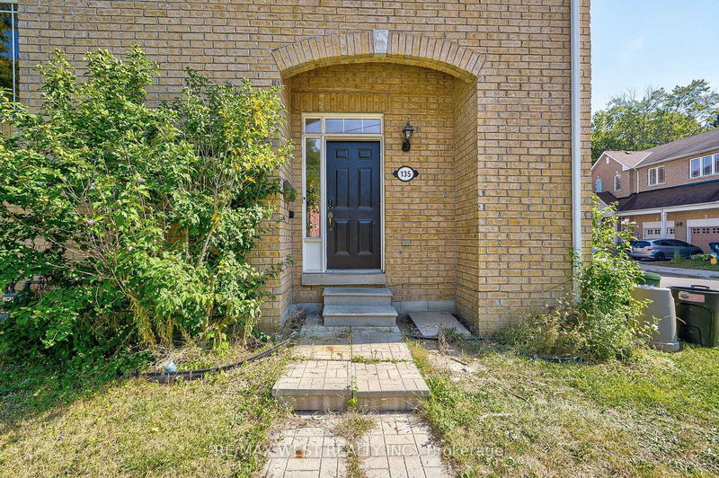 135 Homestead Rd  Toronto, M1E 3S1 | Image 4