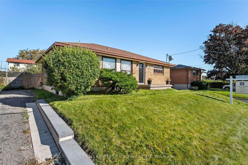 1357 Park Rd S Oshawa, L1J 4K3 | Image 3