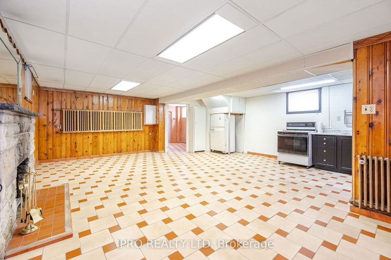 188 Floyd Ave  Toronto, M4J 2J1 | Image 35