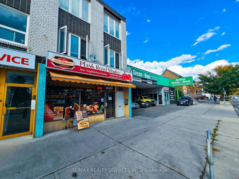 70 Drayton Ave  Toronto, M4C 3L9 | Image 30