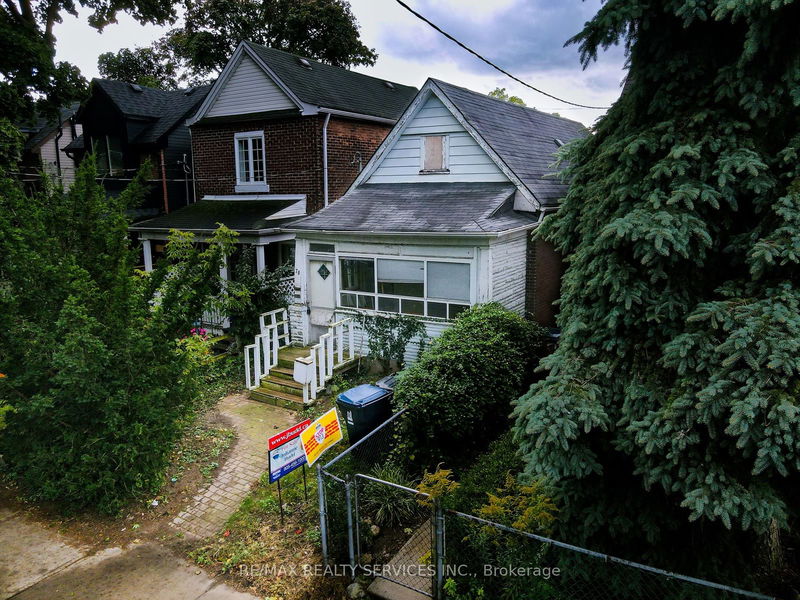 70 Drayton Ave  Toronto, M4C 3L9 | Image 33