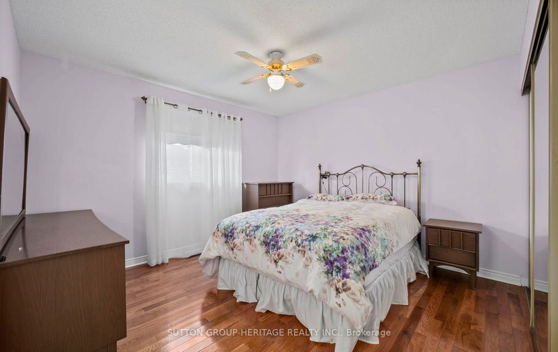 815 Beatrice St E Oshawa, L1K 2H8 | Image 14