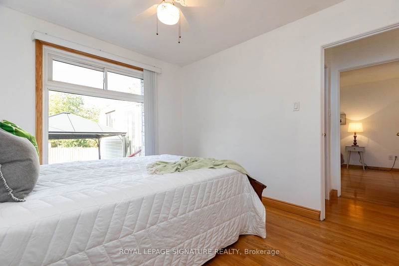 40 Hart Ave  Toronto, M1K 3H1 | Image 11