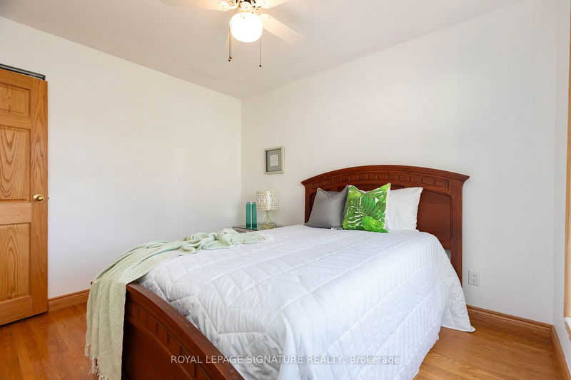 40 Hart Ave  Toronto, M1K 3H1 | Image 12