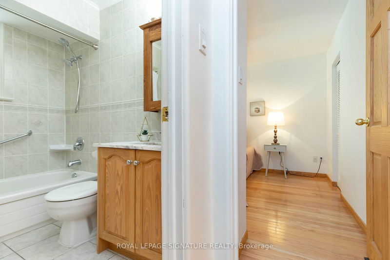 40 Hart Ave  Toronto, M1K 3H1 | Image 22