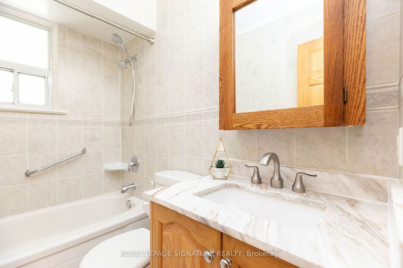 40 Hart Ave  Toronto, M1K 3H1 | Image 23