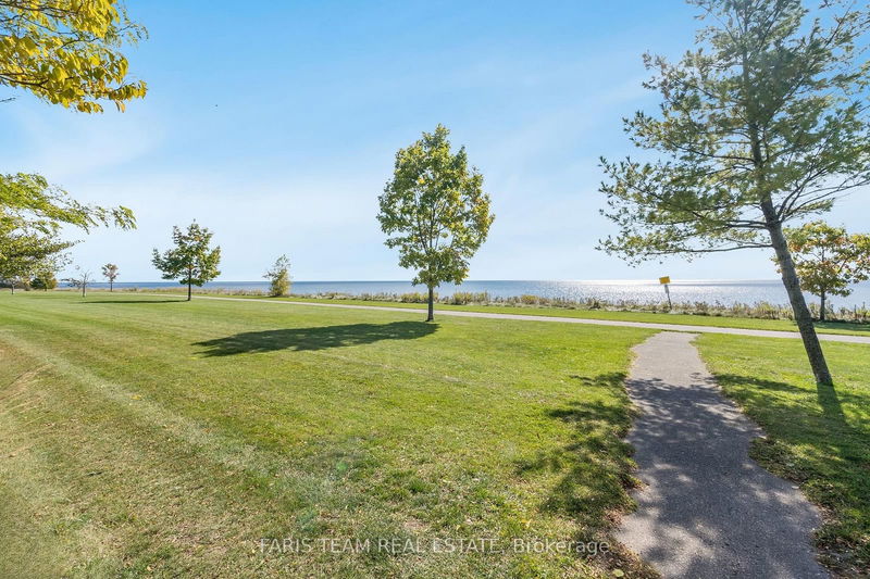  307 - 375 Lakebreeze Dr  Clarington, L1B 1P5 | Image 15