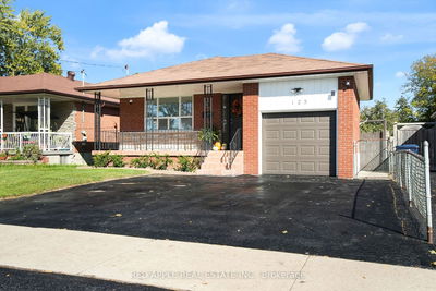 125 Poplar Rd  Toronto, M1E 1Z5 | Image 1