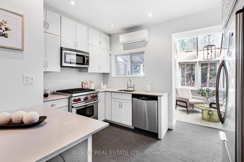 11 Bertmount Ave  Toronto, M4M 2X8 | Image 10