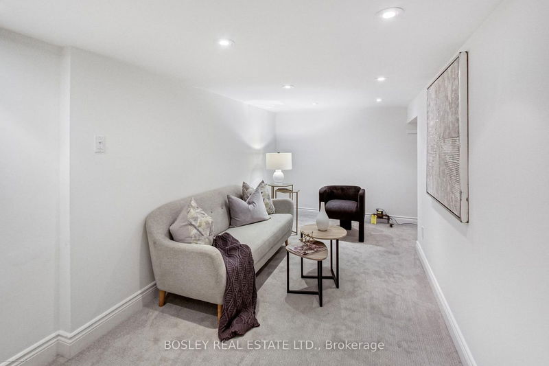 11 Bertmount Ave  Toronto, M4M 2X8 | Image 31