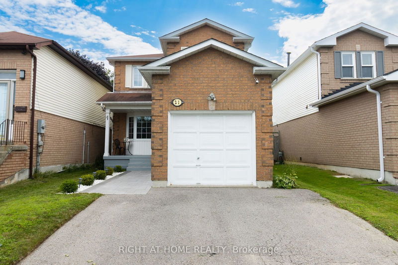 21 Moyse Dr  Clarington, L1E 2V4 | Image 2