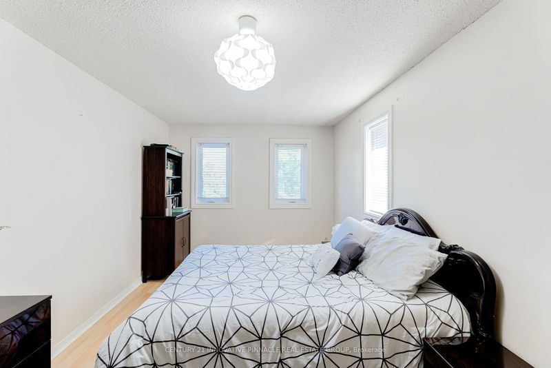 15 Thorp Cres  Ajax, L1T 3S9 | Image 21