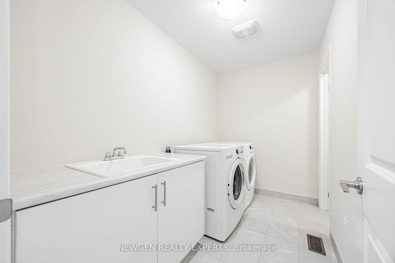 133 Laing Dr  Whitby, L1P 0N5 | Image 20