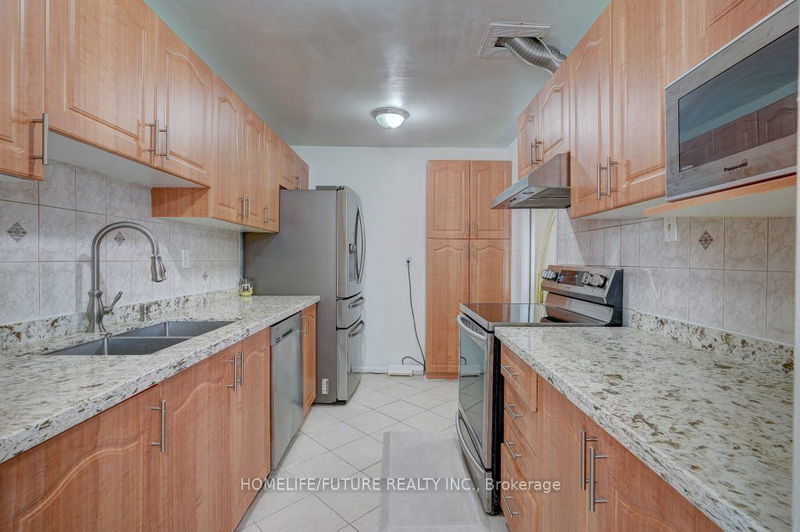  506 - 855 Kennedy Rd  Toronto, M1K 2E3 | Image 10