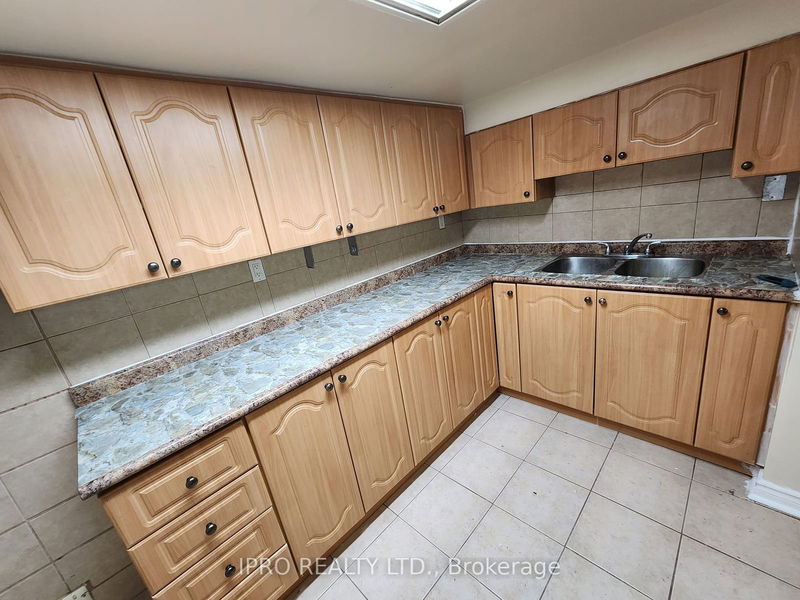 home for lease on Lower-45 Huntington Avenue