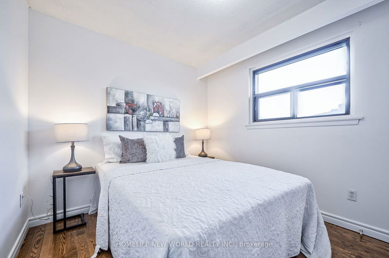 115 Petworth Cres  Toronto, M1S 3M6 | Image 24