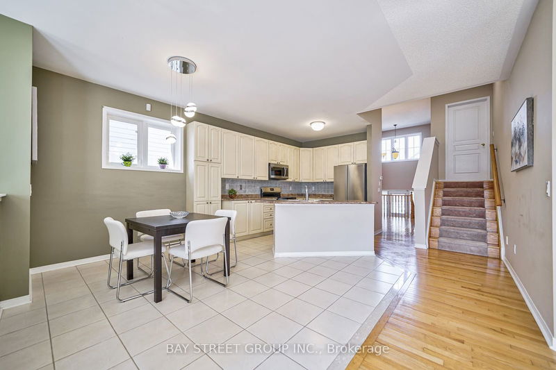 21 Loughlin Hill Cres  Ajax, L1Z 1P8 | Image 11