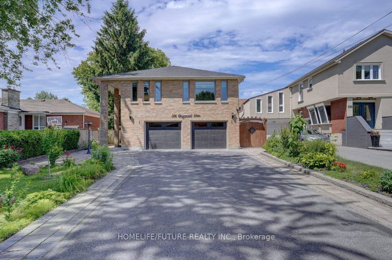 554 Rougemount Dr  Pickering, L1W 2C2 | Image 1