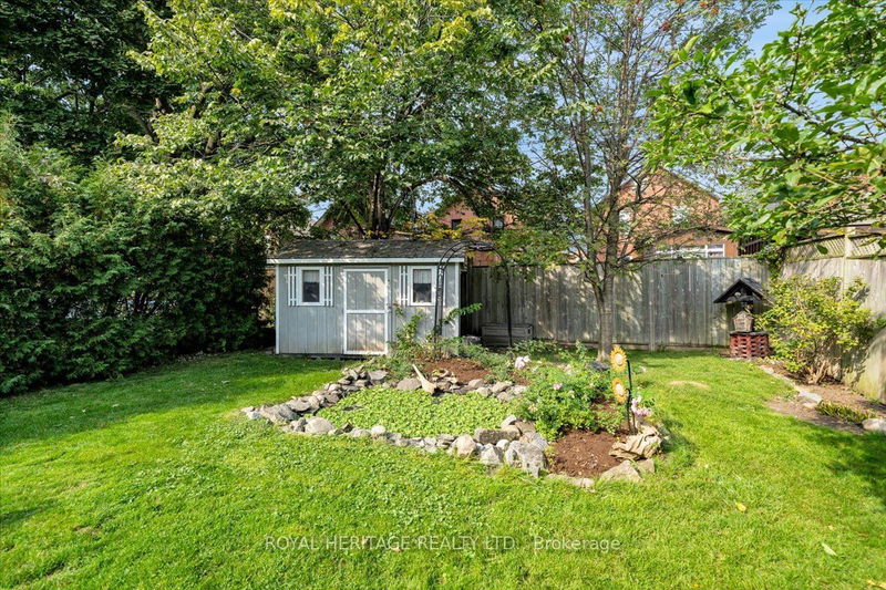 216 Gliddon Ave  Oshawa, L1H 1Y8 | Image 37