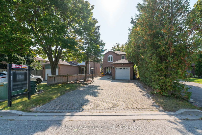 81 Chatfield Dr S Ajax, L1T 2J4 | Image 2