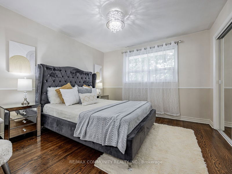 34 Alpaca Dr  Toronto, M1J 2Z7 | Image 14