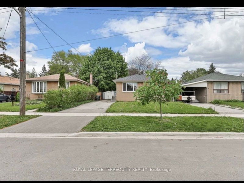 home for lease on 3 & 4-10 Milford Haven Drive
