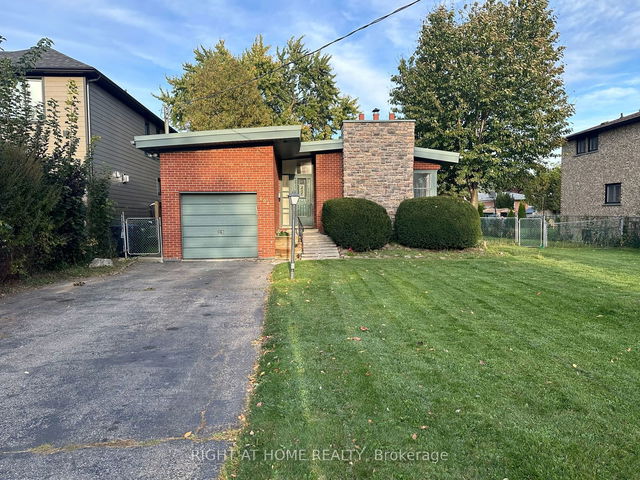 101 Fairglen Avenue