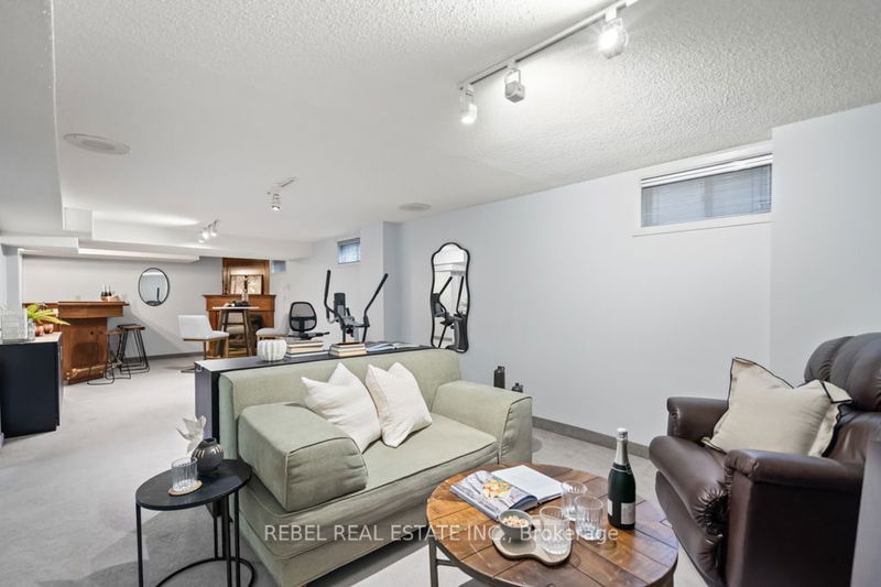 15 Mattawa Crt  Whitby, L1P 1E3 | Image 28