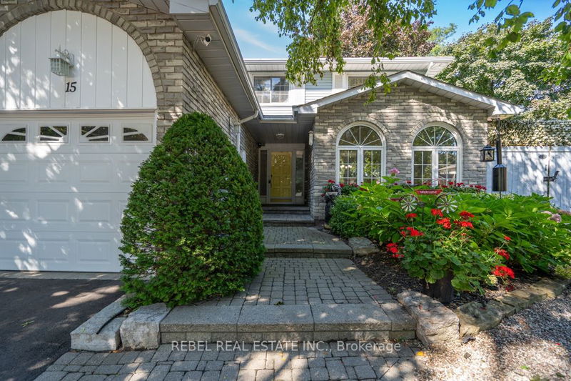 15 Mattawa Crt  Whitby, L1P 1E3 | Image 3