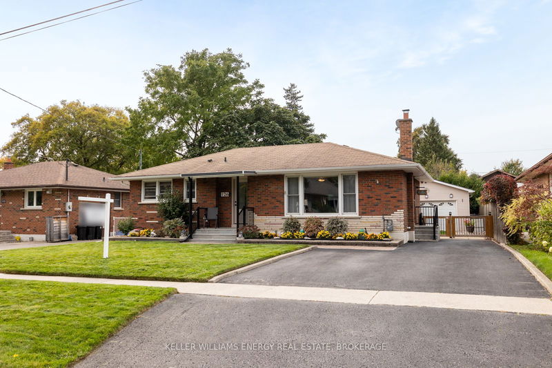 126 Eastmount St  Oshawa, L1G 6K6 | Image 1