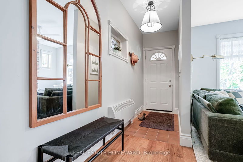 627 Carlaw Ave  Toronto, M4K 3K5 | Image 33