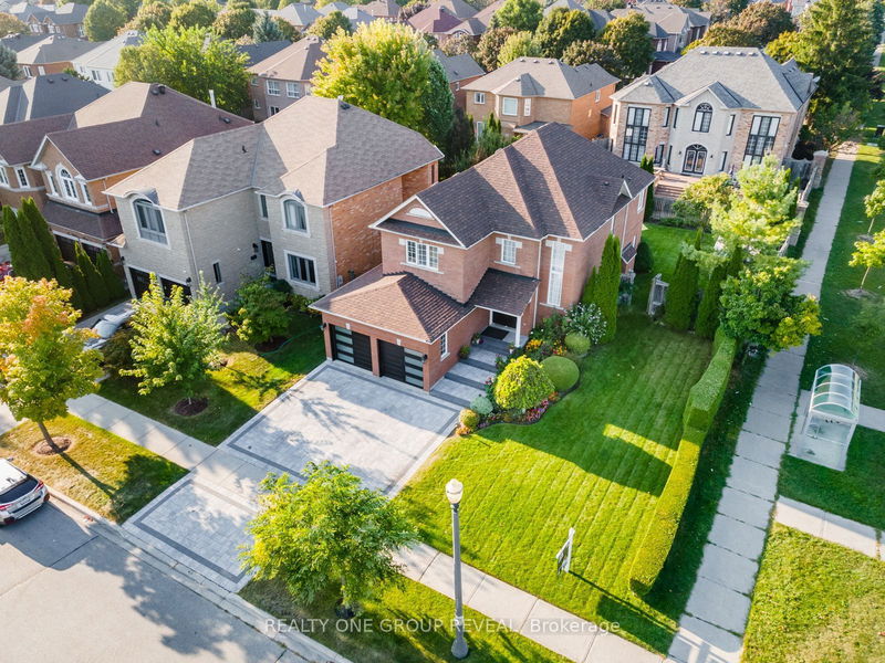 86 Strickland Dr  Ajax, L1T 4A3 | Image 3