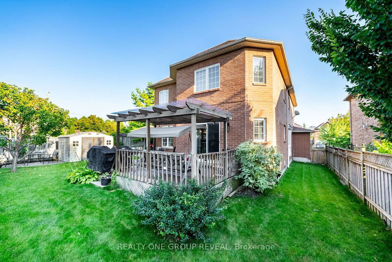 86 Strickland Dr  Ajax, L1T 4A3 | Image 30