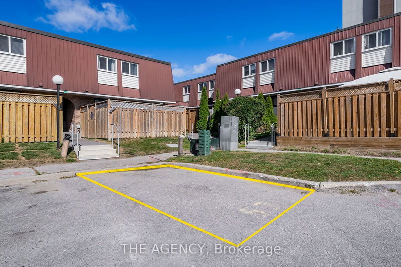  57 - 1333 Mary St N Oshawa, L1G 6Z3 | Image 1