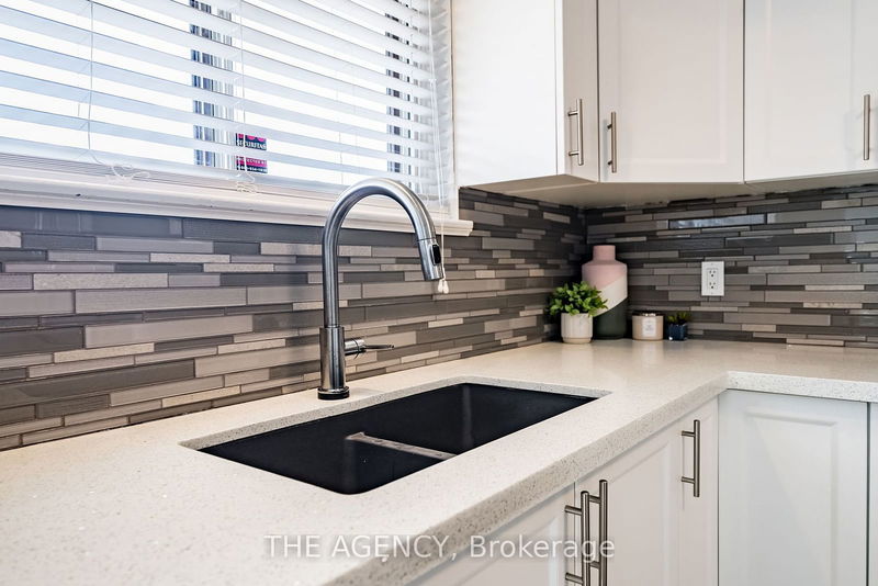  57 - 1333 Mary St N Oshawa, L1G 6Z3 | Image 11