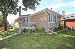 home for lease on 1-25 Arbutus Crescent