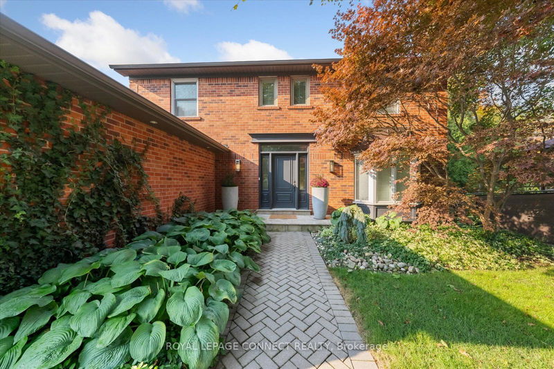 1214 Abbey Rd  Pickering, L1X 1V9 | Image 3