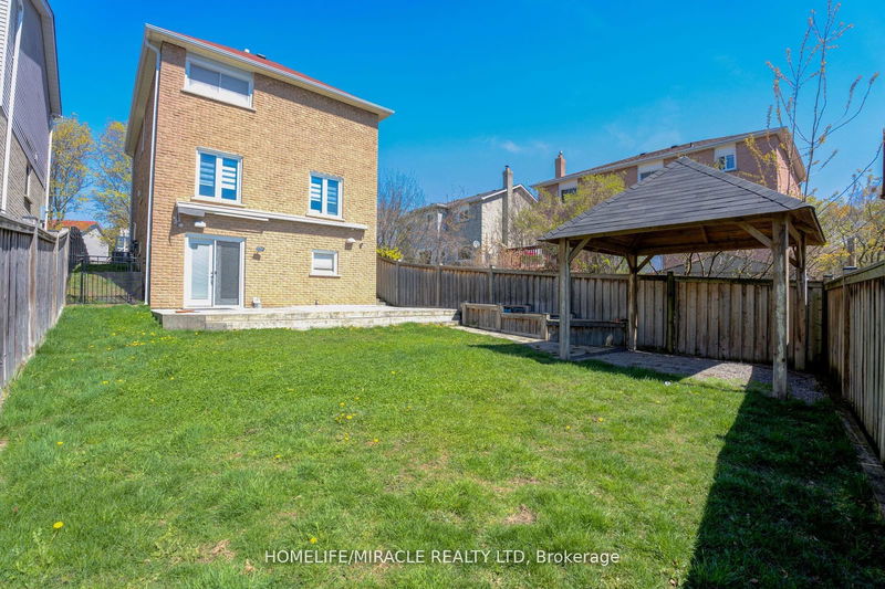 41 Fieldview Cres  Whitby, L1N 8B5 | Image 36