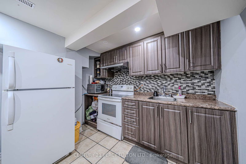 104 Shady Hollow Dr  Toronto, M1V 2L8 | Image 22