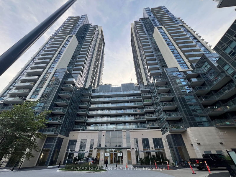 home for lease on 2202-20 Meadowglen Place