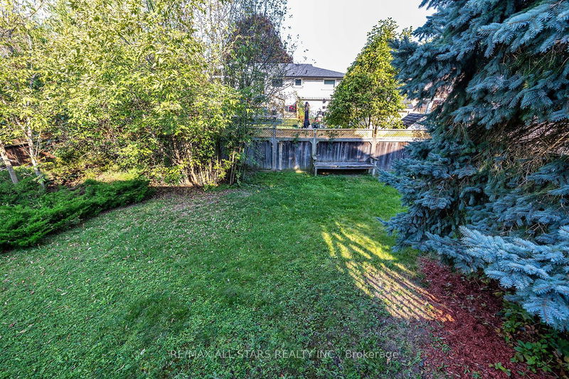 3 Applewood Cres  Scugog, L9L 1G7 | Image 21